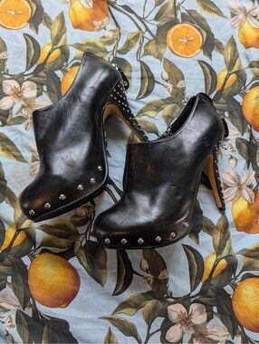Dollhouse Black Leather Platform Studded Heels Women's Size 8.5